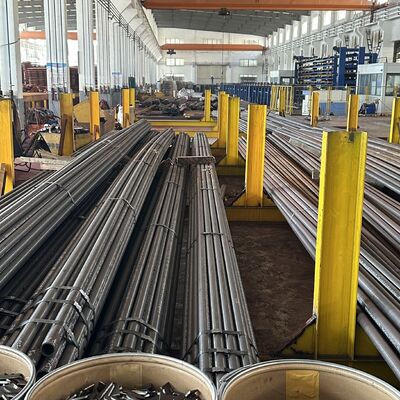 Boiler Steam Header memastikan operasi aman dan boiler melalui pengujian dan kontrol yang ketat termasuk inspeksi sinar-X dan sinar-gamma